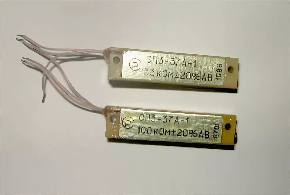 37 03 3. Радиодетали резисторы сп3. Резистор сп3-37а. Резистор сп5 палладий. Резистор сп5-1.